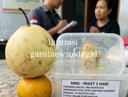 Warga Cisompet Soroti Pembagian MBG untuk Dua Hari, Bagi Balita Dan Ibu Menyusui SPPG Yaspinda Diminta Transparan