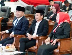 Rapat Paripurna DPRD Kabupatwn Purwakarta Khidmat Dalam Mendengarkan Pidato Kenegaraan Presiden RI